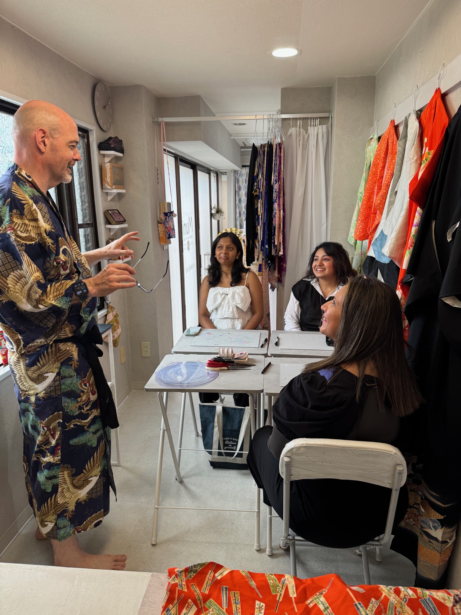 A kimono culture introduction inside the Yanaka Ginza studio